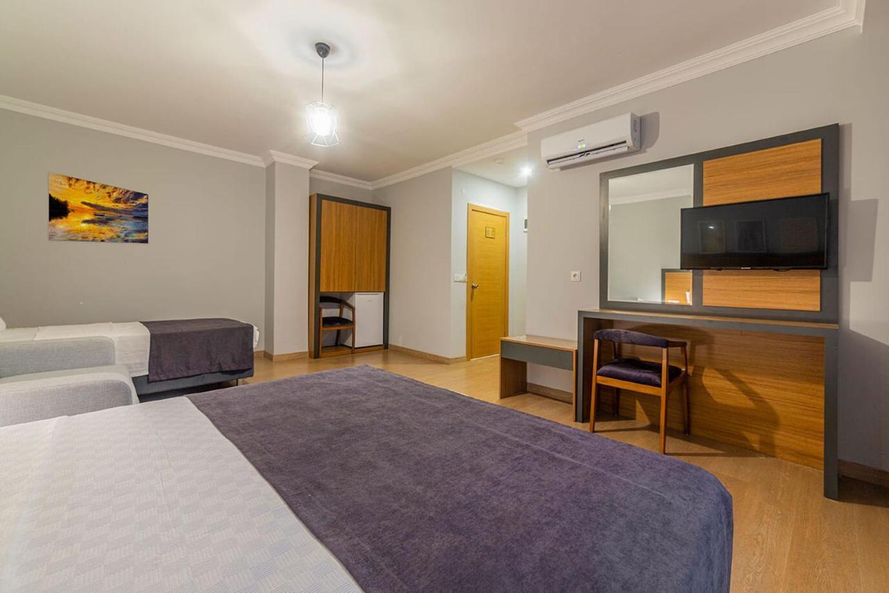 Antalya Business Hotel ภายนอก รูปภาพ