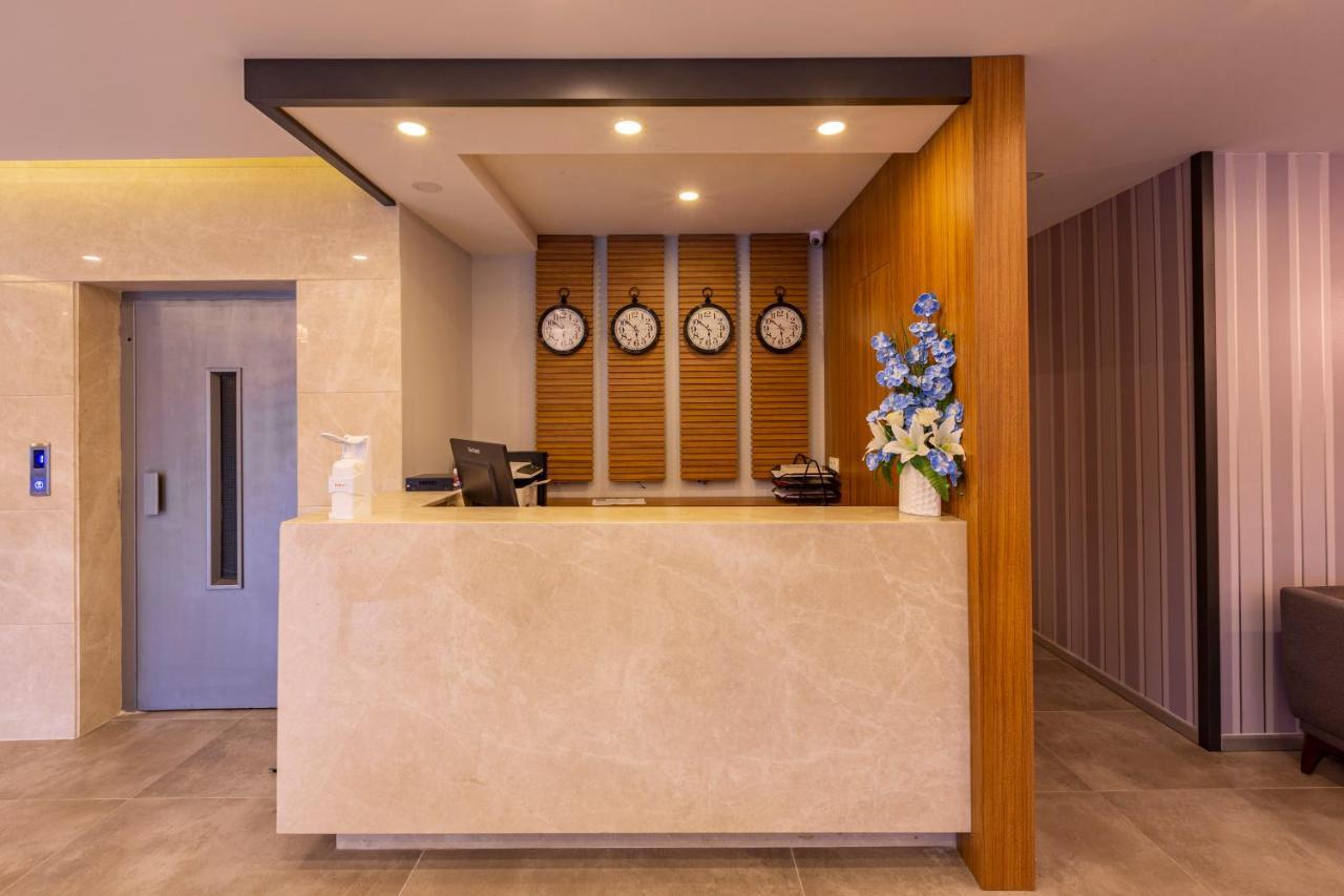 Antalya Business Hotel ภายนอก รูปภาพ