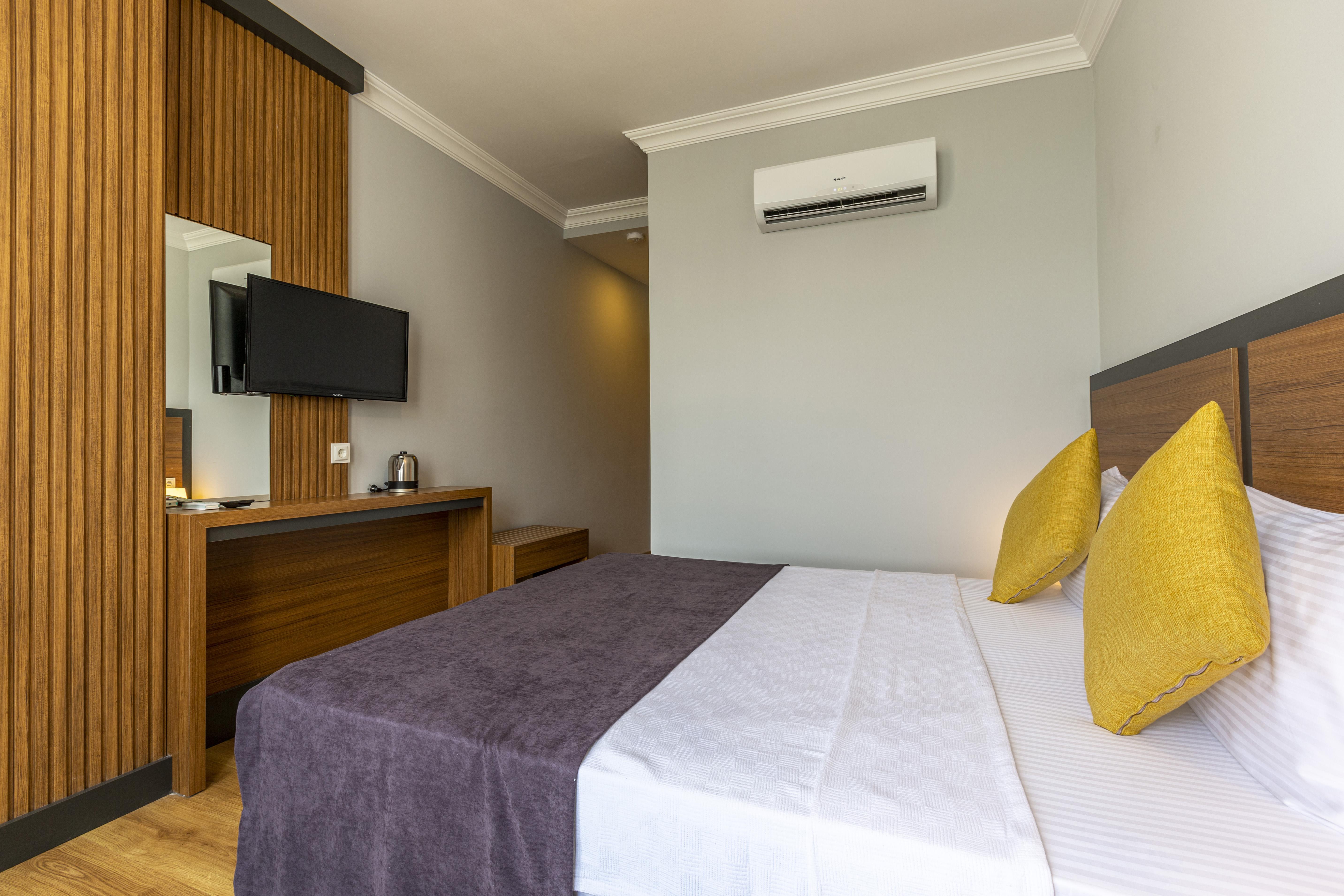 Antalya Business Hotel ภายนอก รูปภาพ